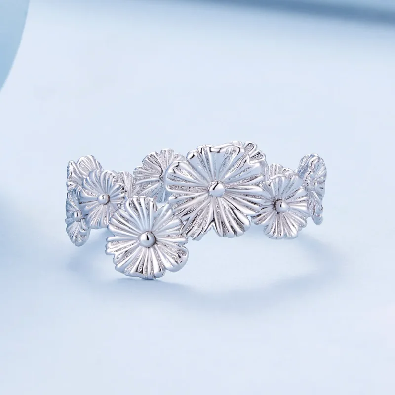 (image for) Classic Daisy Flower Band Ring - BSR382 - View 3