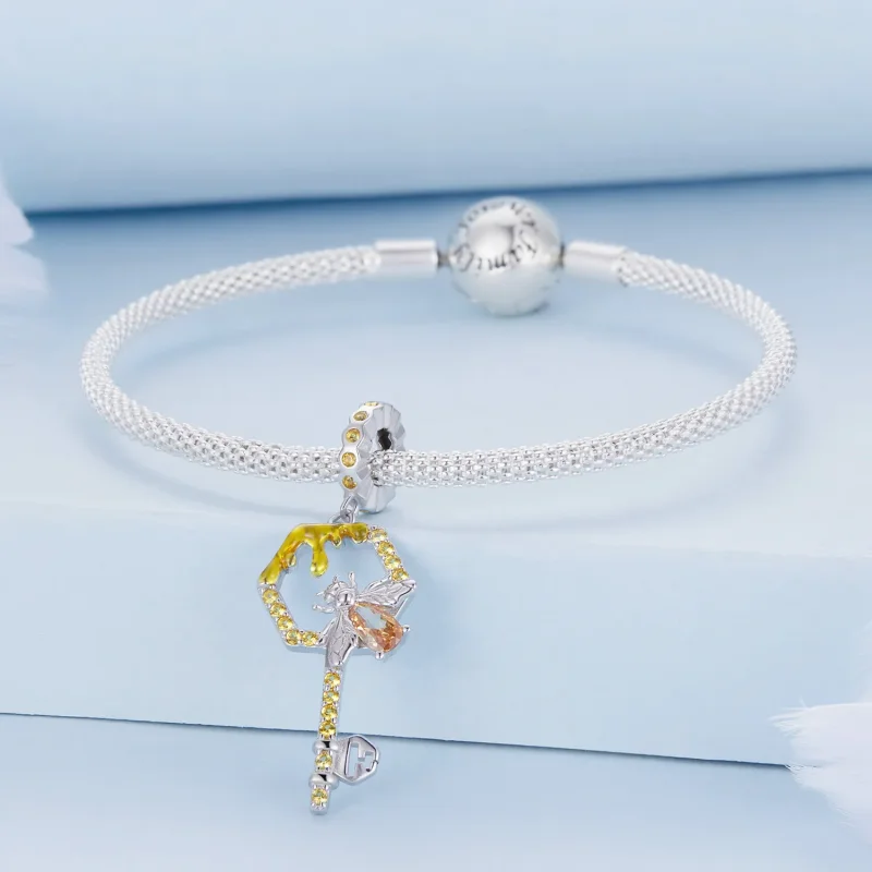 (image for) Pandora Style Hive Key Dangle - BSC822 - View 3