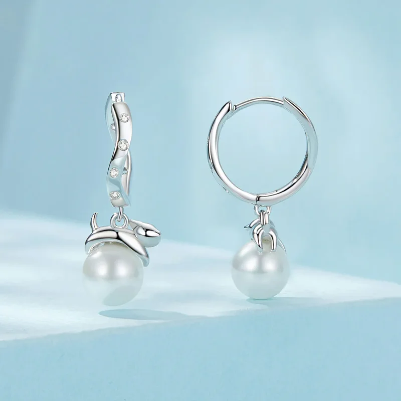 (image for) PANDORA Style Cat Shell Earrings - SCE1692 - View 2