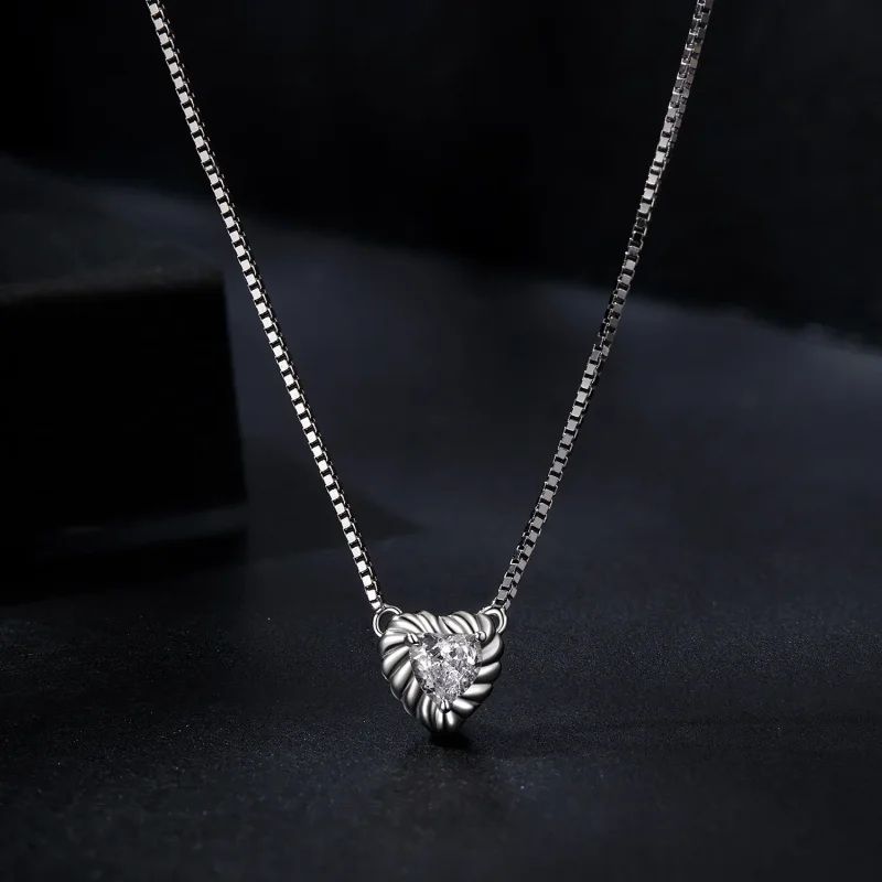 (image for) PANDORA Style Exquisite Heart-Shaped Moissanite Collarbone Necklace (One Certifi - View 3