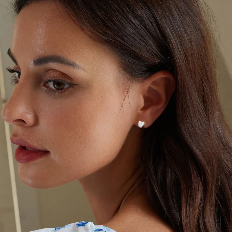 (image for) PANDORA Style Heart-Warming White Earrings - BSE969 - View 6