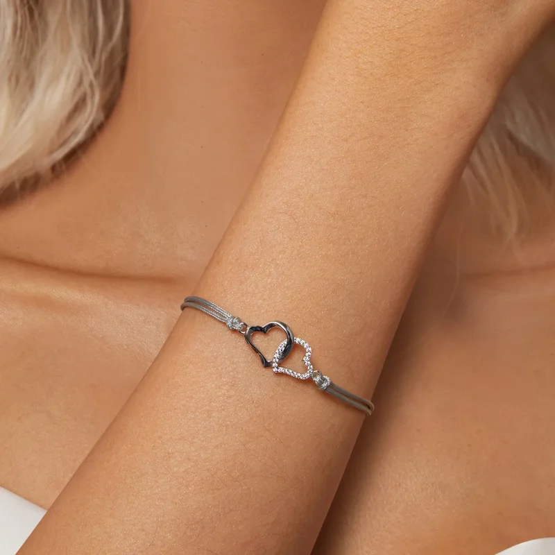 (image for) PANDORA Style Interlocking Hearts Bracelet - SCB274 - View 6