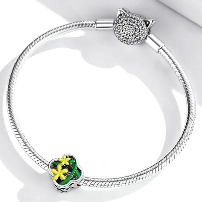 (image for) Pandora Style Delicate Daffodils Charm - SCC2021 - View 3