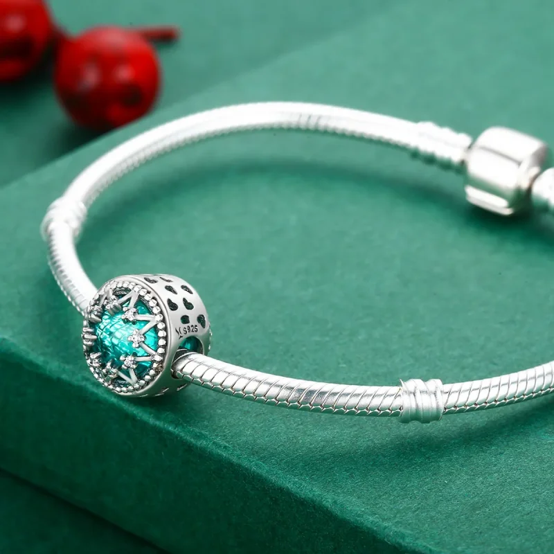 (image for) Pandora Style Silver Romantic Emerald Snowflakes Charm - SCC308 - View 5