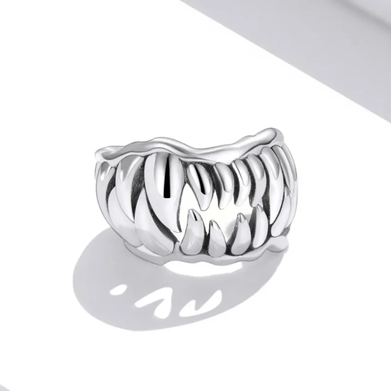 (image for) Pandora Style Beast Tooth Ear clip - SCE1203 - View 2