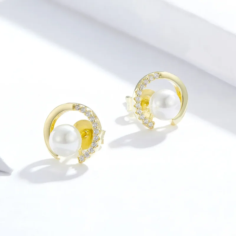 (image for) Pandora Style 18ct Gold Plated Pearl Stud Earrings - SCE802 - View 2