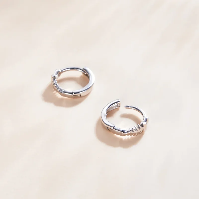 (image for) Pandora Style Silver Delicate Fish Bones Hoop Earrings - SCE1108 - View 4