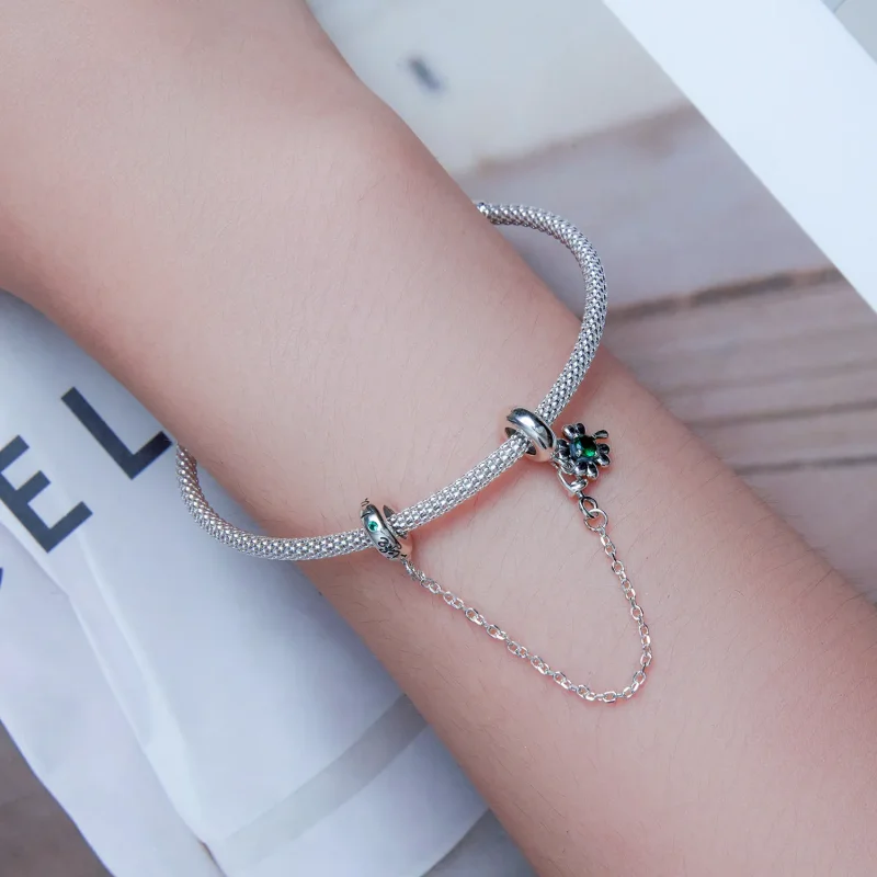 (image for) Pandora Style Four Leaf Clover Safety Chain - SCC2372 - View 5