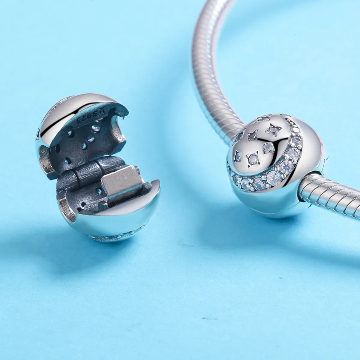 Pandora Style Silver Exquisite Life Charm - SCC813