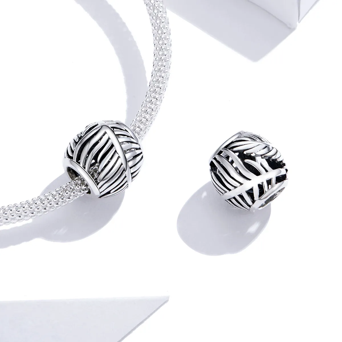 Pandora Style Silver Feather Charm - SCC1509