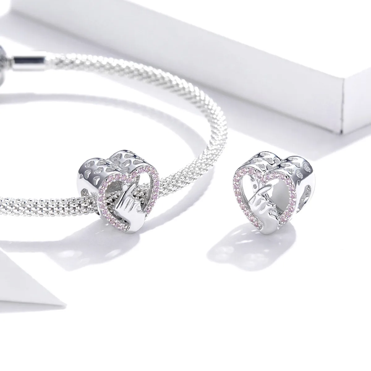 Pandora Style Silver Finger Heart Charm - SCC1690