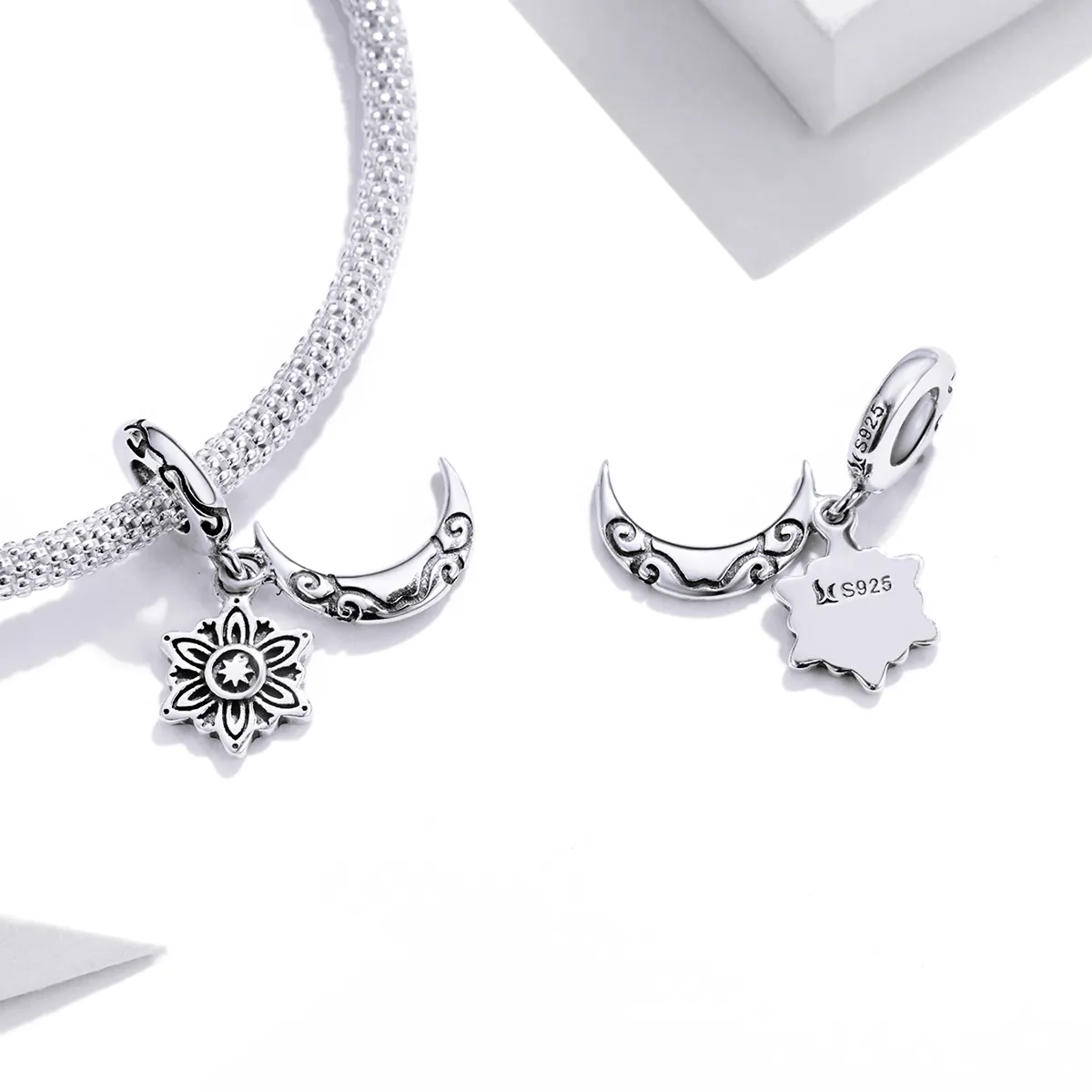 Pandora Style Silver Moon Lotus Charm - SCC1826