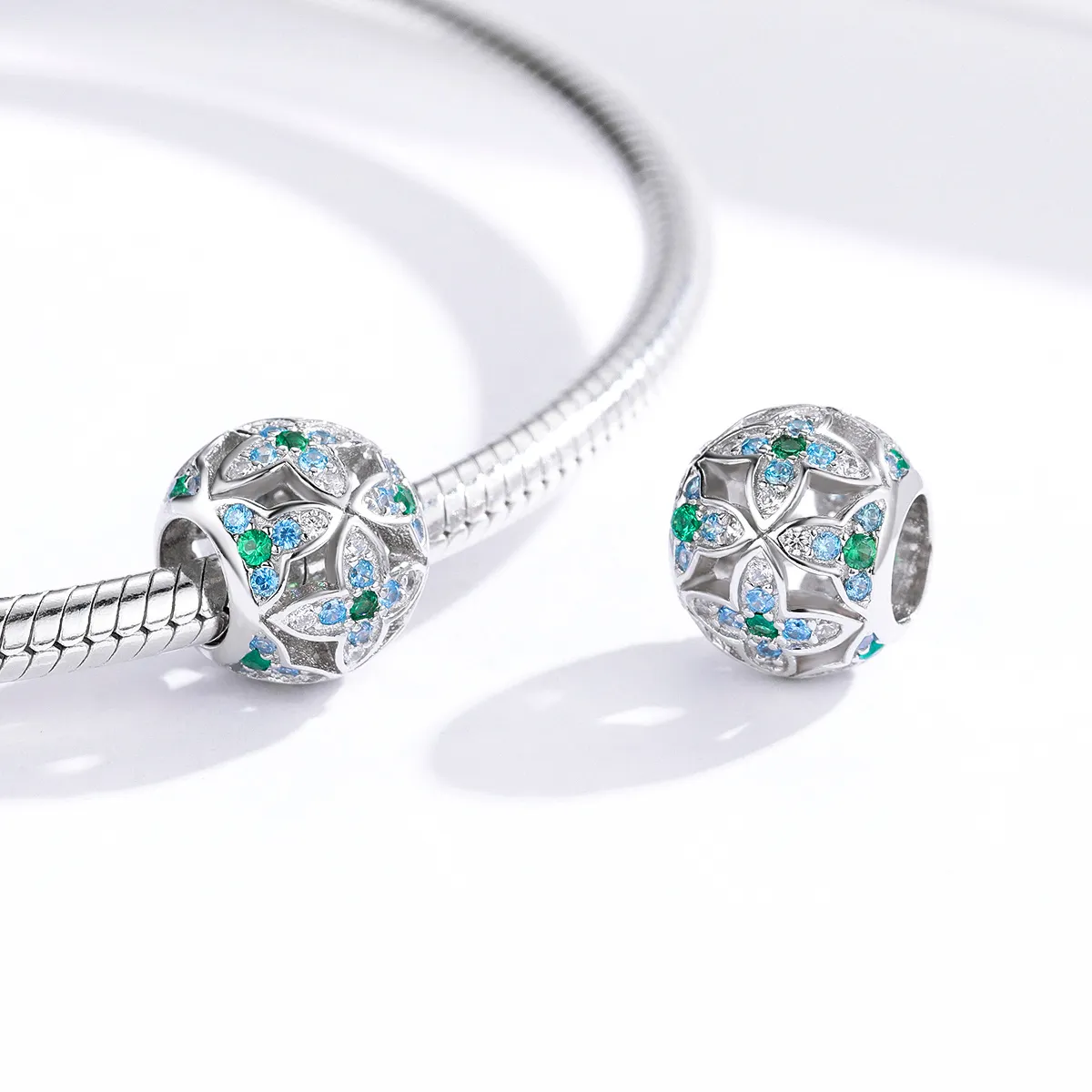 Pandora Style Silver Shamrock Charm - BSC115