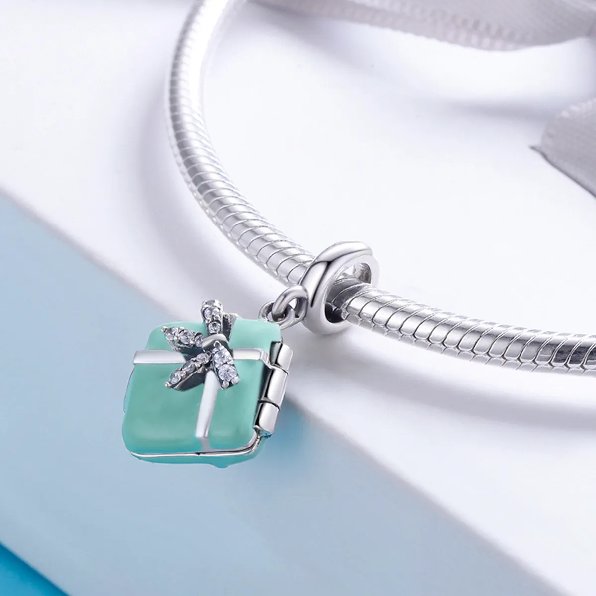 Pandora Style Silver The Surprise of Love Dangle - SCC663