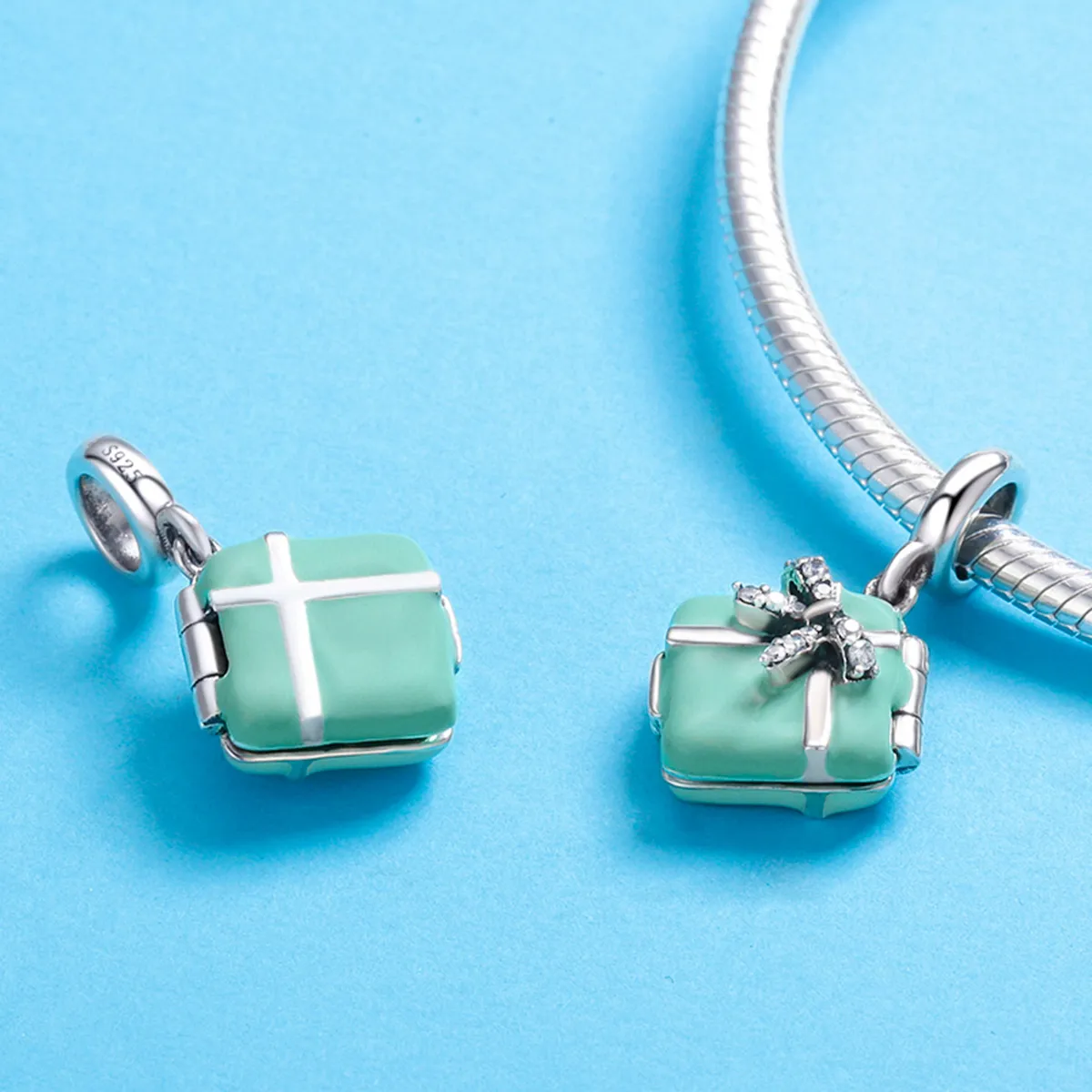 Pandora Style Silver The Surprise of Love Dangle - SCC663