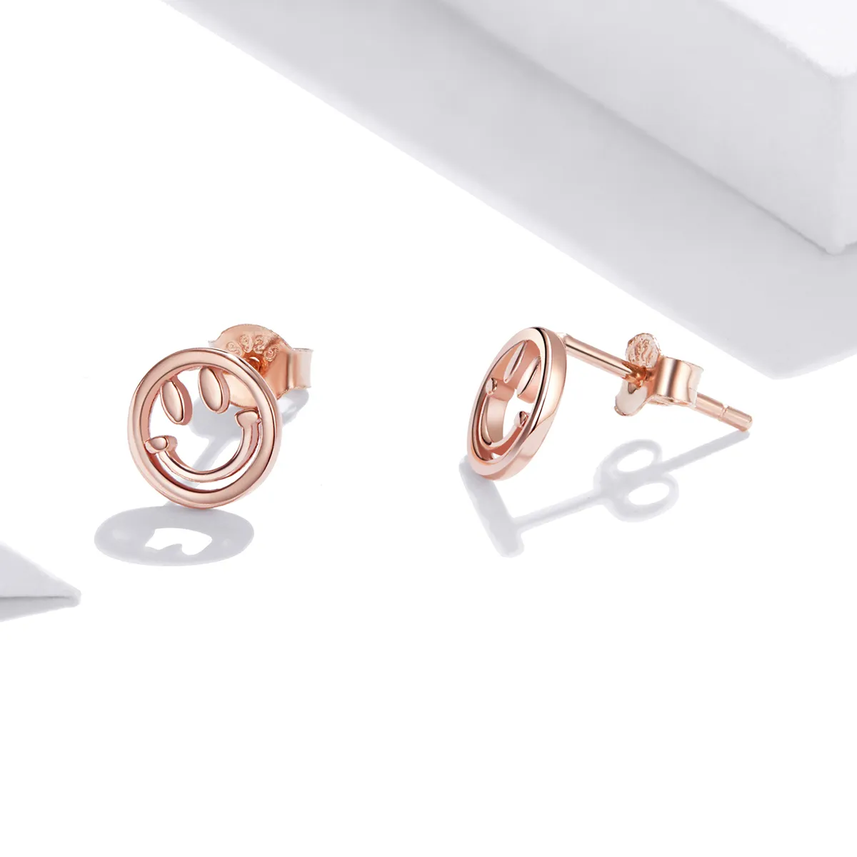 Pandora Style Rose Gold Lovely Smiley Face Stud Earrings - SCE1106