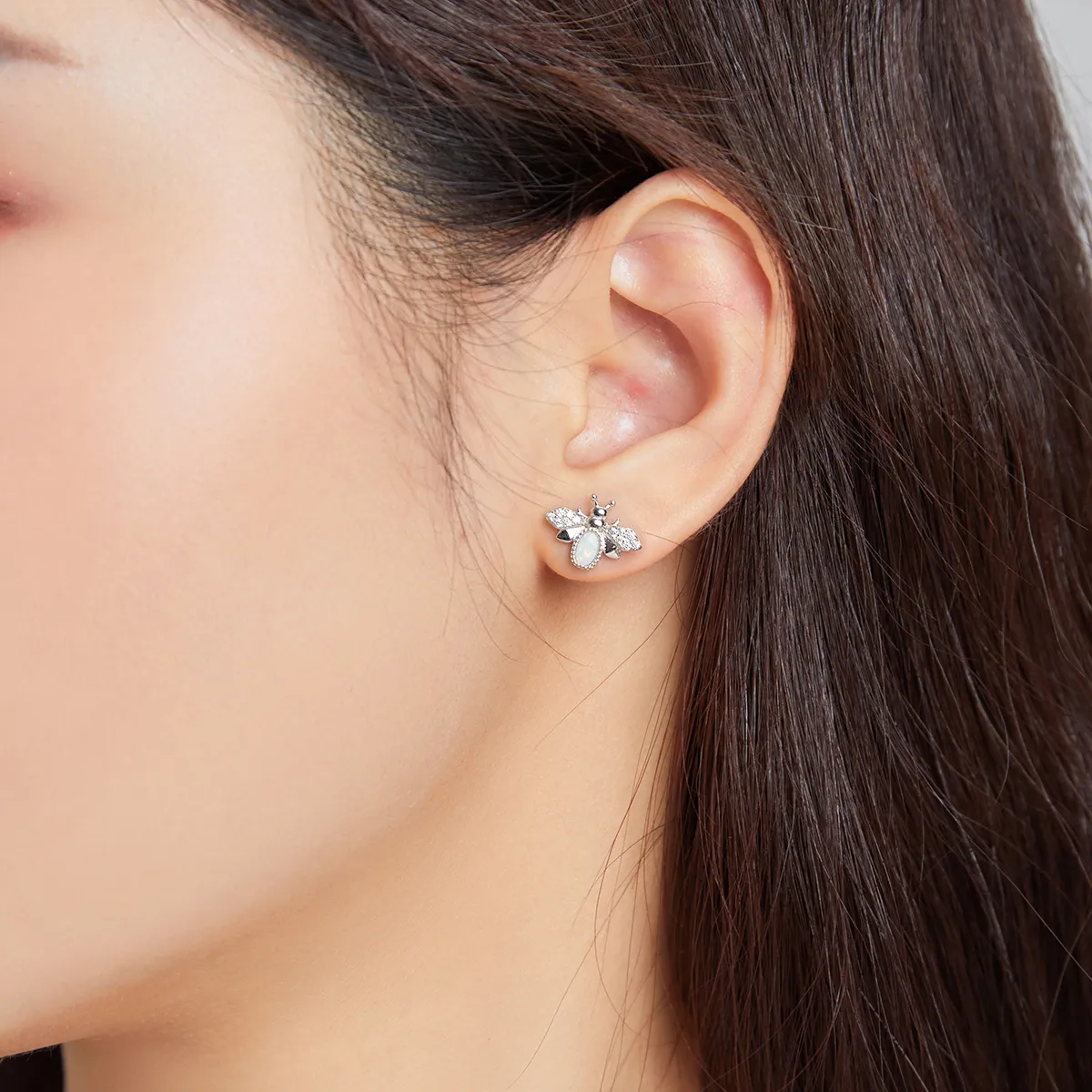 Pandora Style Silver Bee Stud Earrings - SCE1021