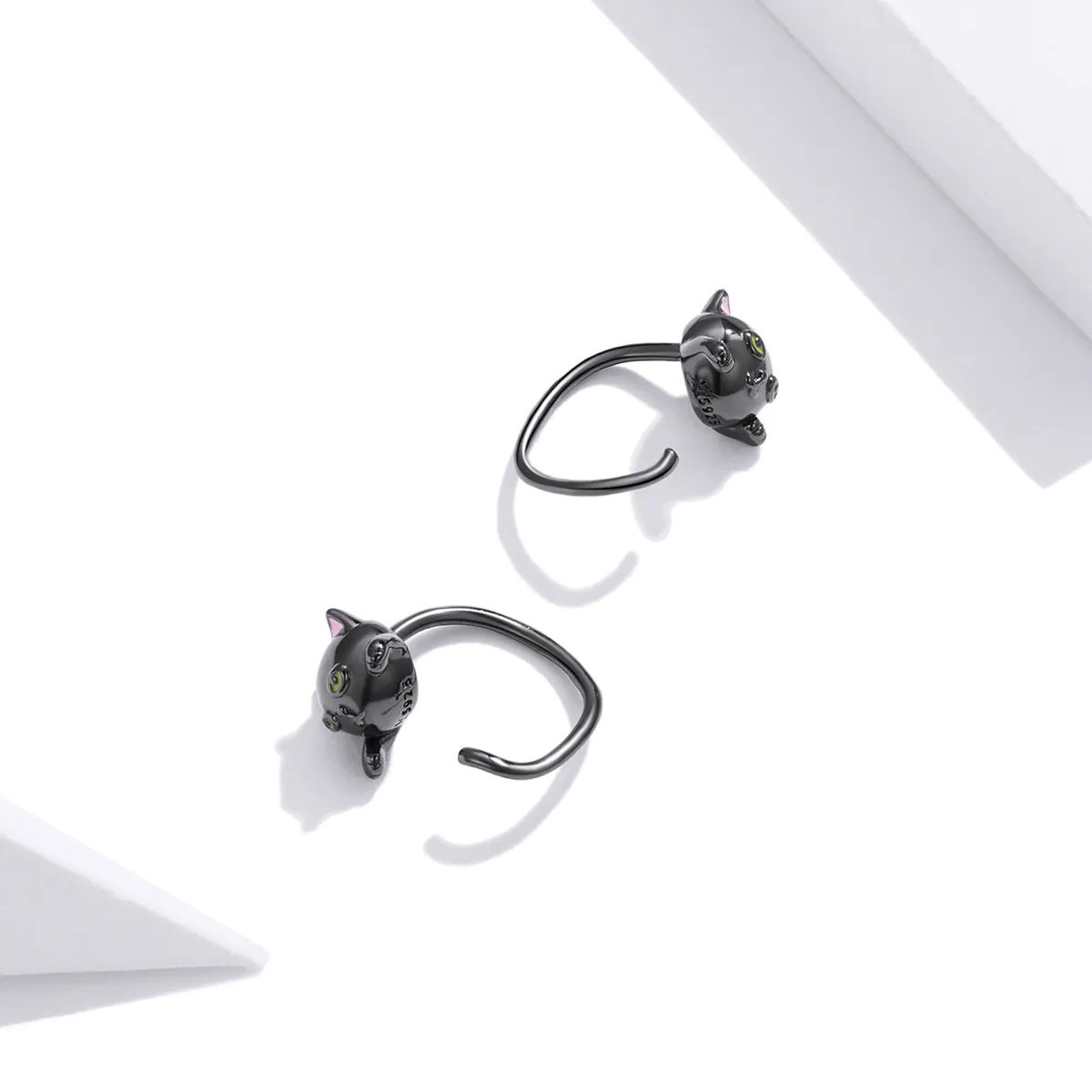 Pandora Style Silver Cat Stud Earrings - SCE1125