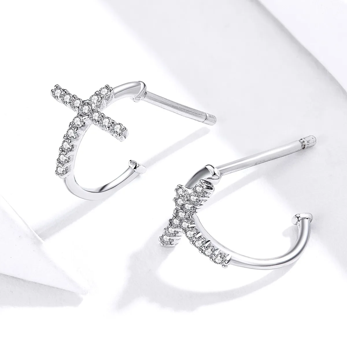 Pandora Style Silver Crossing Stud Earrings - SCE755
