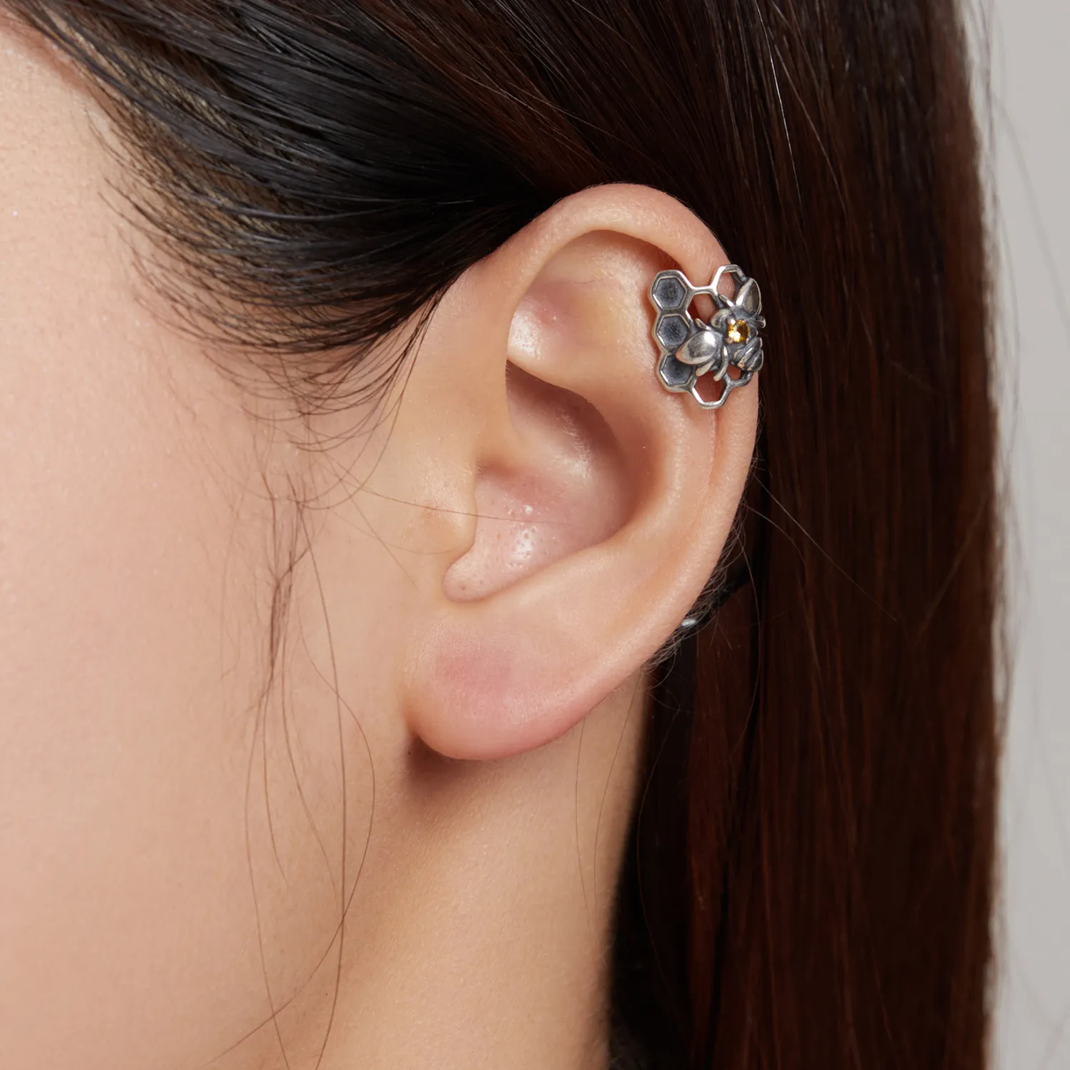 Pandora Style Silver Homing Bee Stud Earrings - SCE1171
