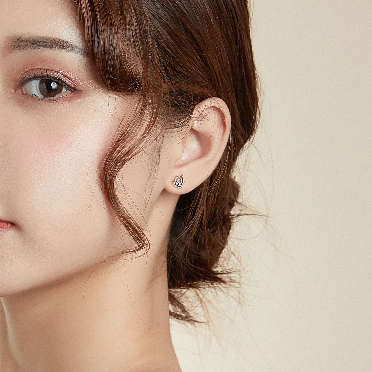 Pandora Style Silver Lotus Bud Stud Earrings - SCE989