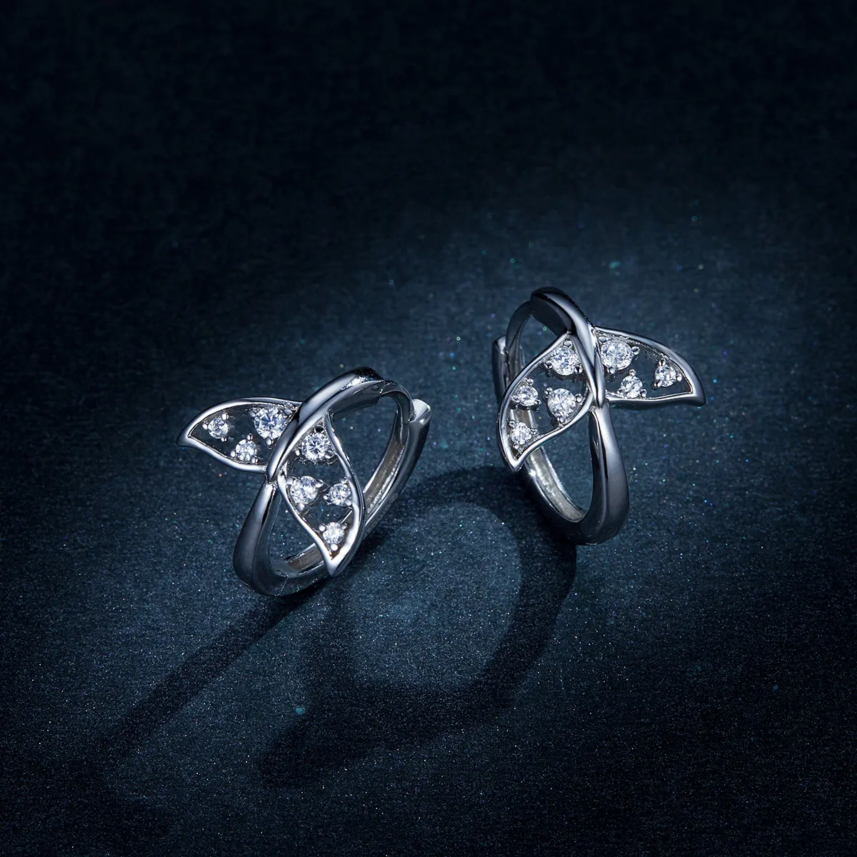Pandora Style Silver Mermaid Tail Hoop Earrings - BSE259
