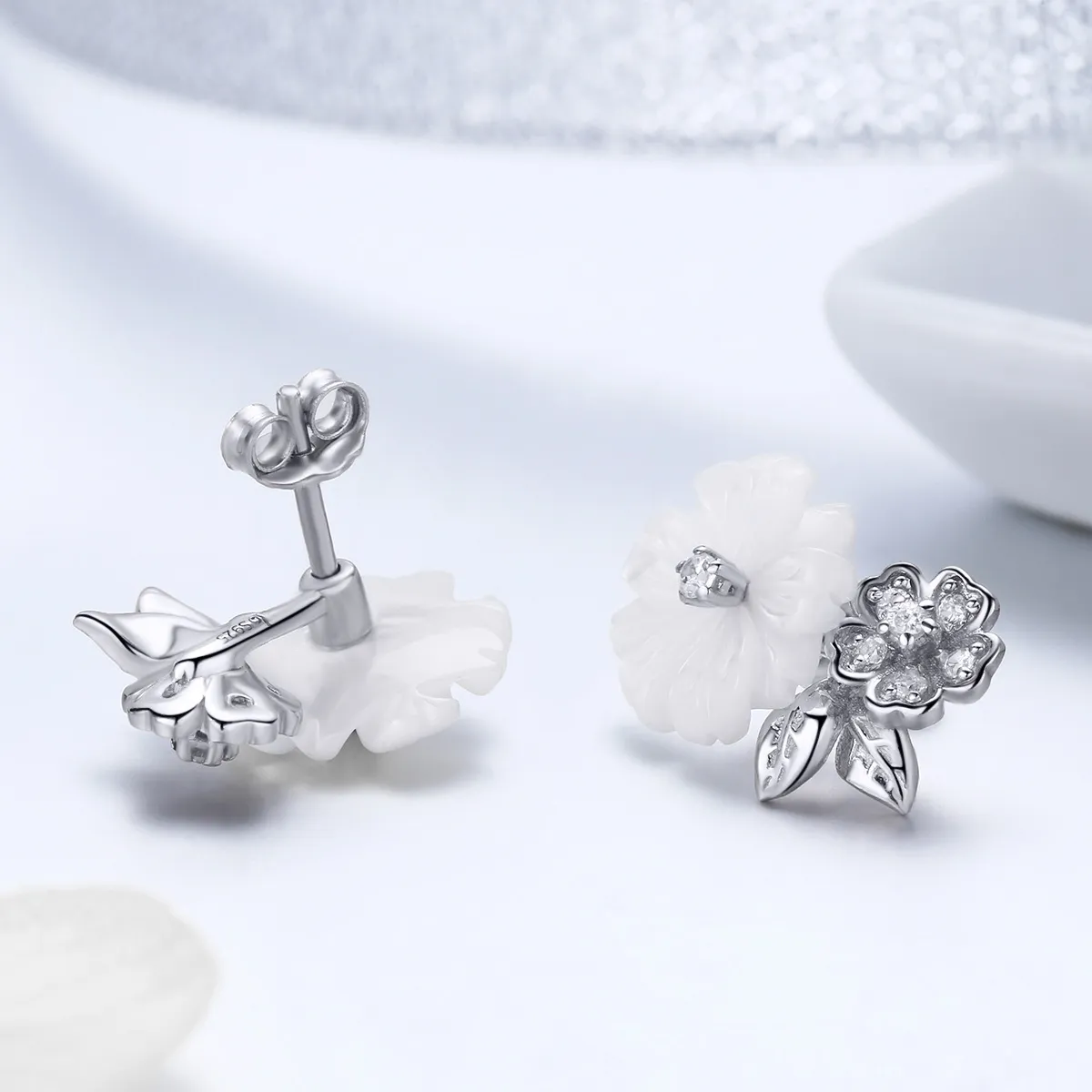 Pandora Style Silver Shell Flower Stud Earrings - BSE008
