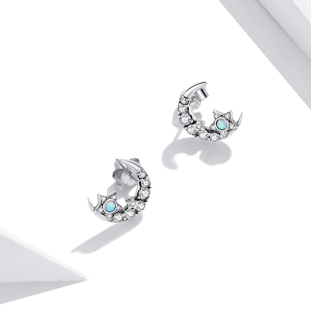 Pandora Style Silver Star And Moon Stud Earrings - SCE1157