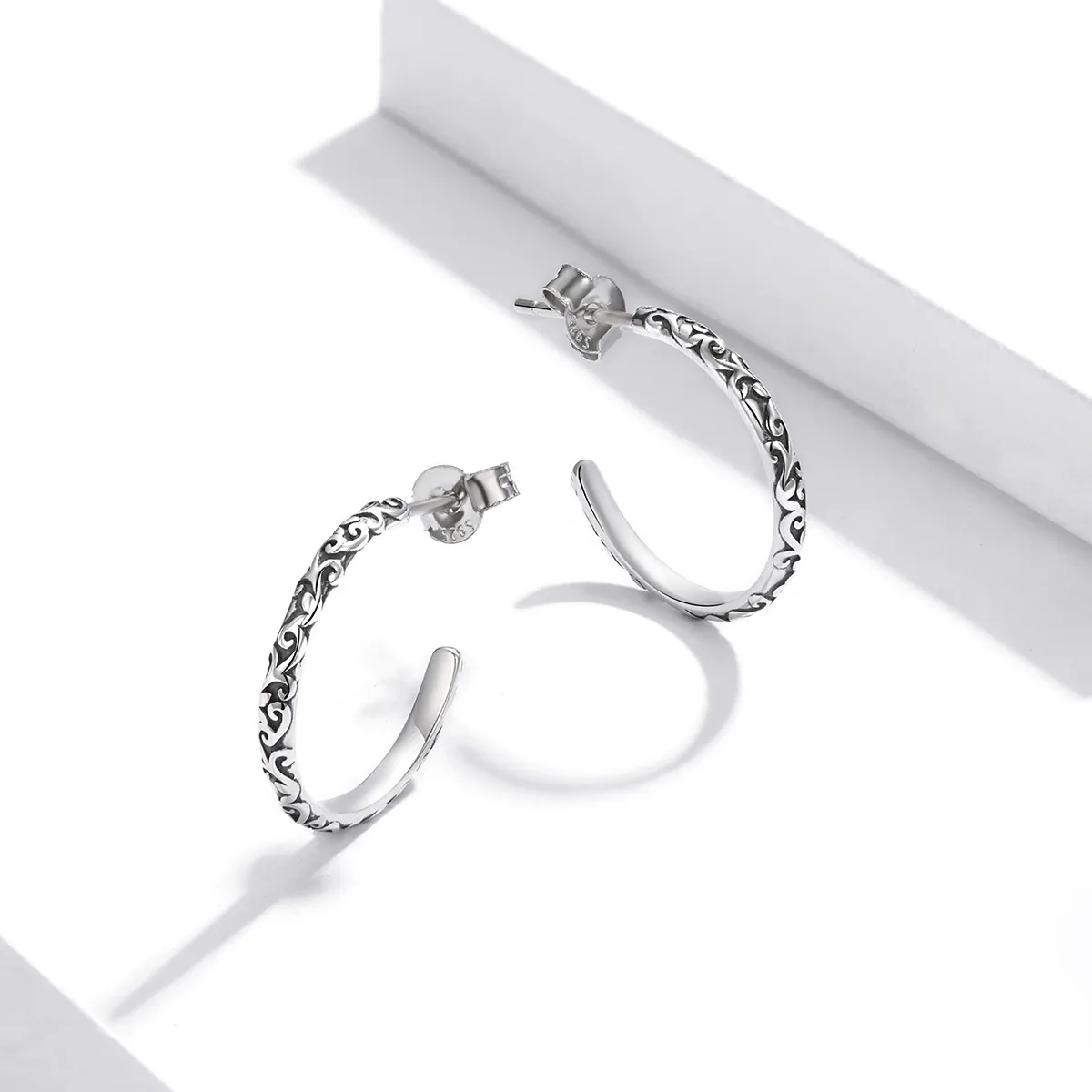 Pandora Style Silver Vintage Wreaths Stud Earrings - SCE1129