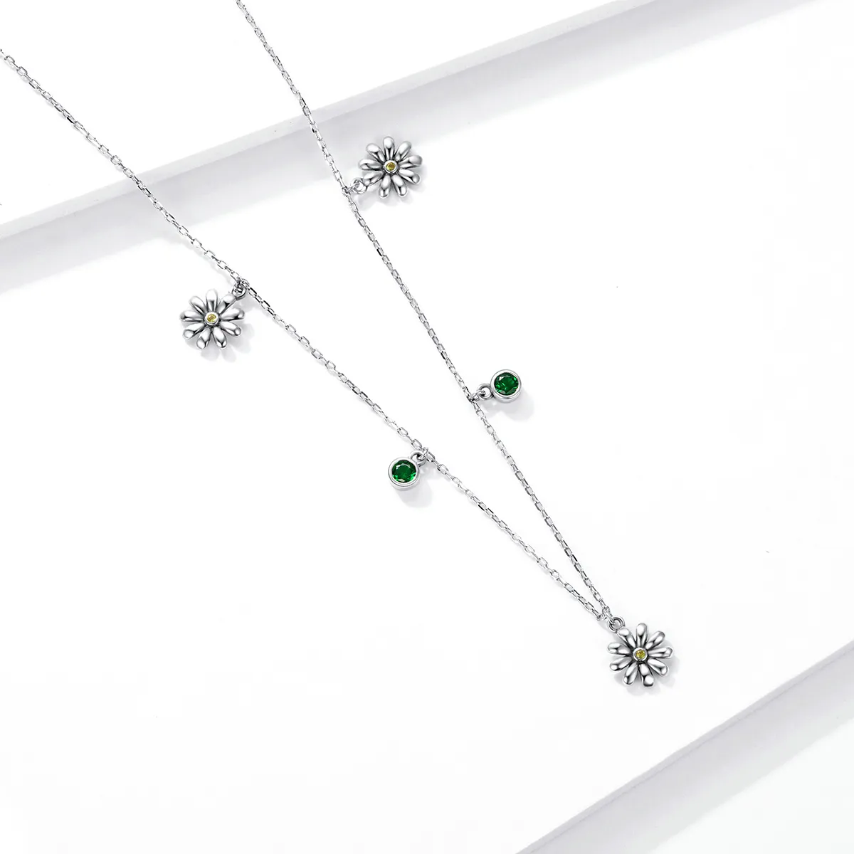 Pandora Style Silver Little Daisy Pendant Necklace - SCN415
