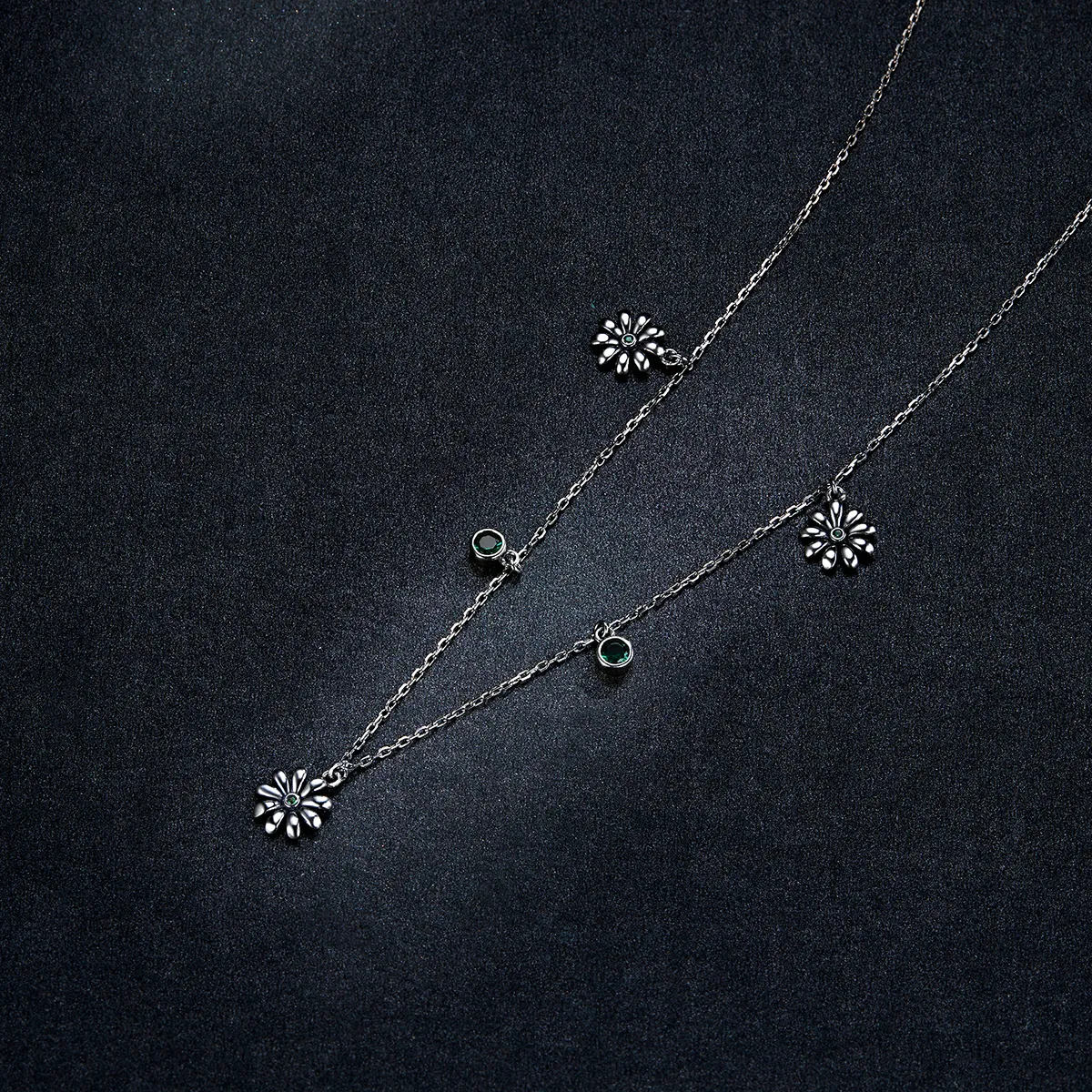 Pandora Style Silver Little Daisy Pendant Necklace - SCN415