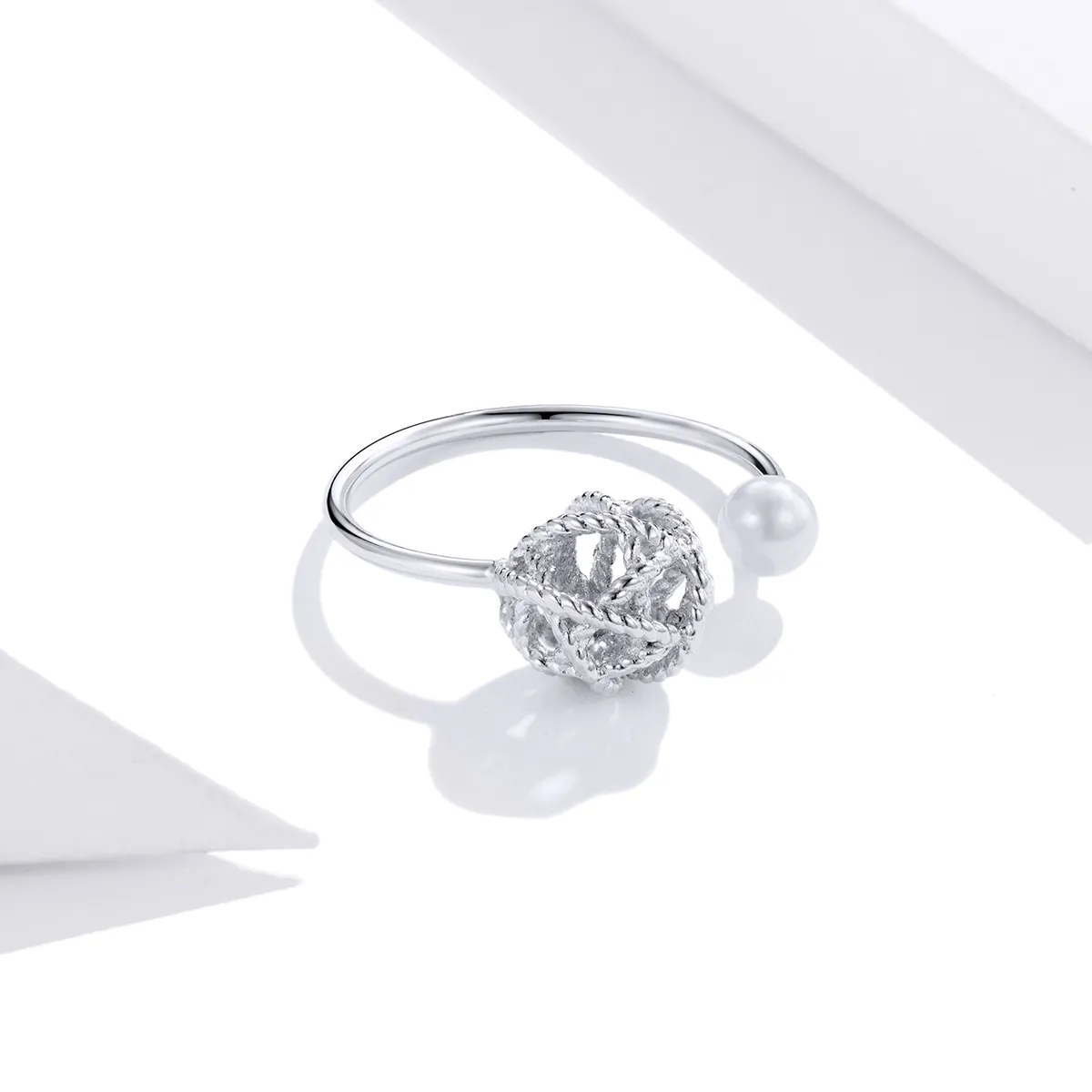 Pandora Style Silver Ball of Yarn Open Ring - SCR690