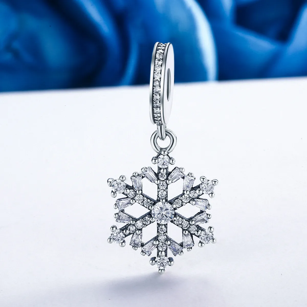 Pandora Style Silver Crystal snowflakes Charm - SCC266