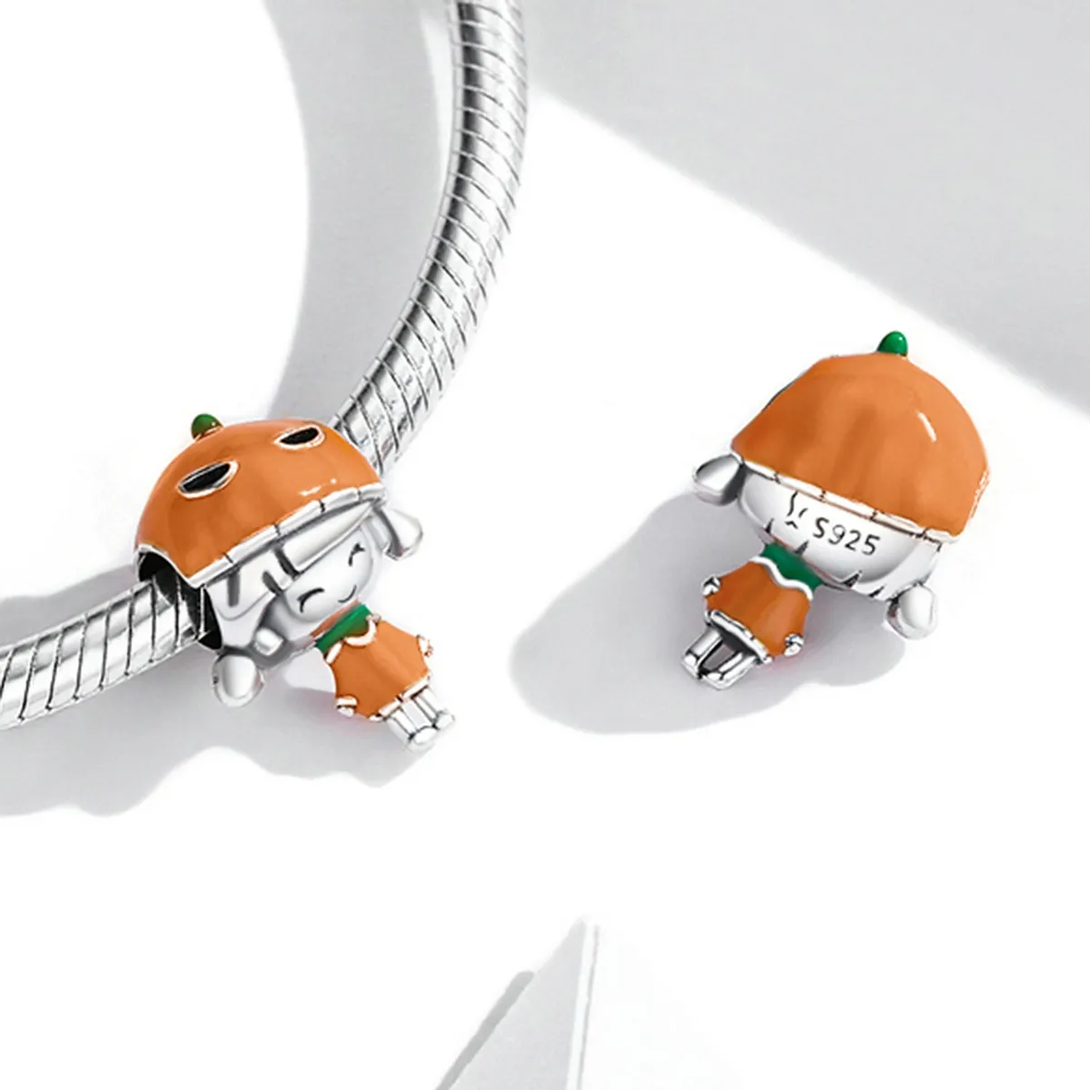 Pandora Style Silver Pumpkin girl Charm - SCC2025