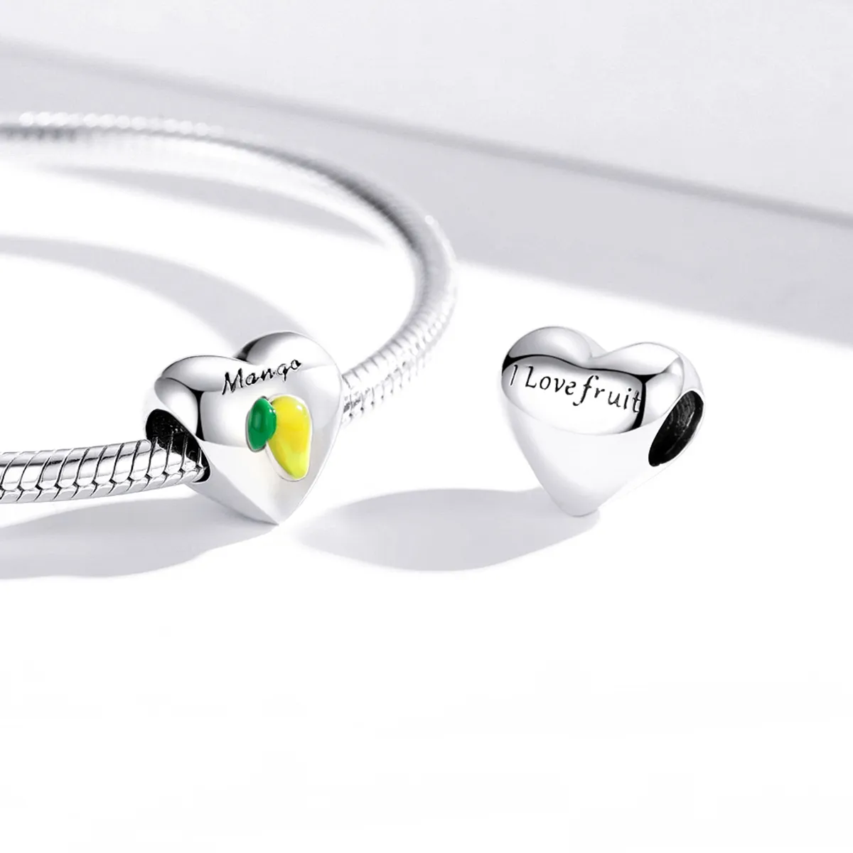 Pandora Style Love Mango Charm - SCC1952