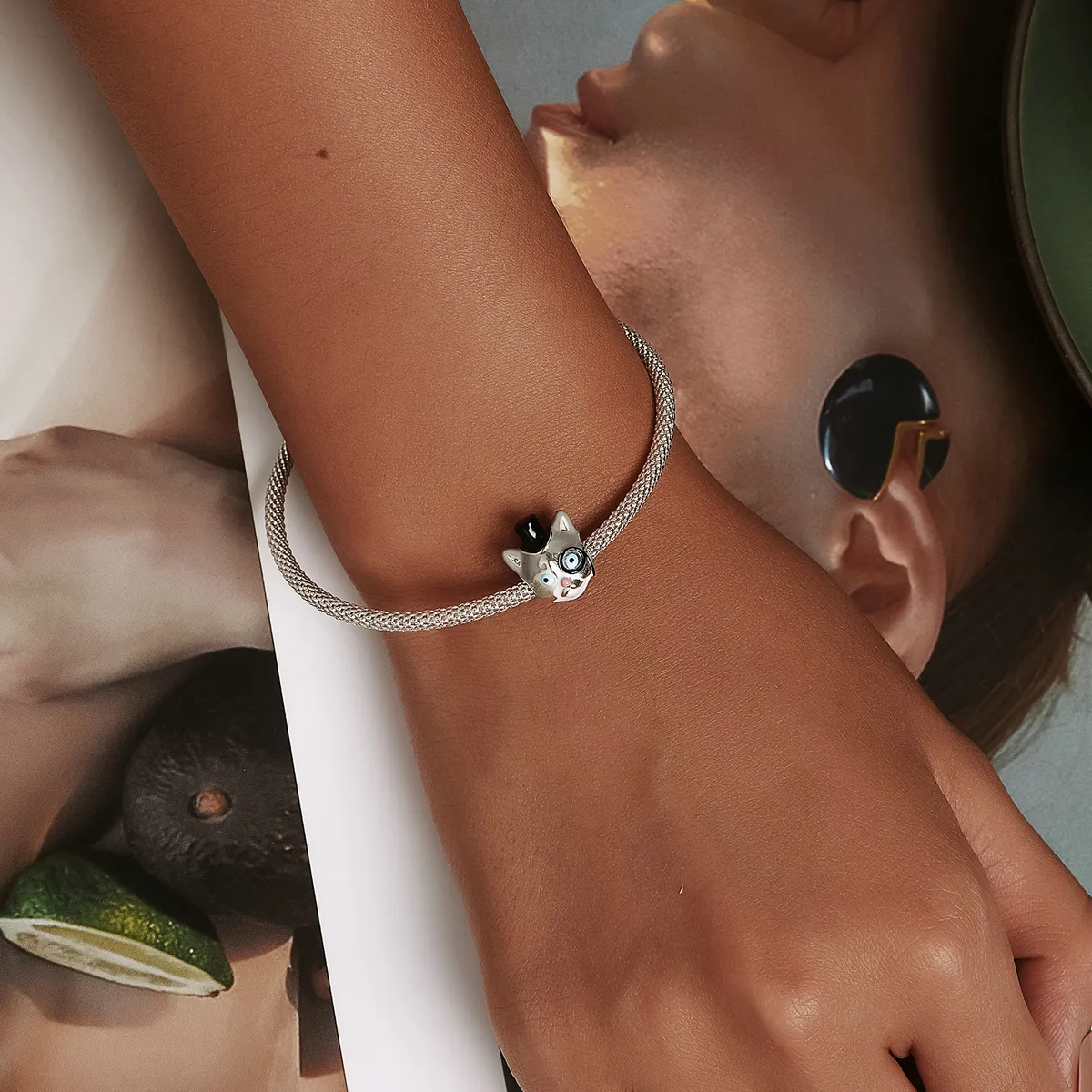 Pandora Style Magician Shorthair Cat Charm - SCC2091