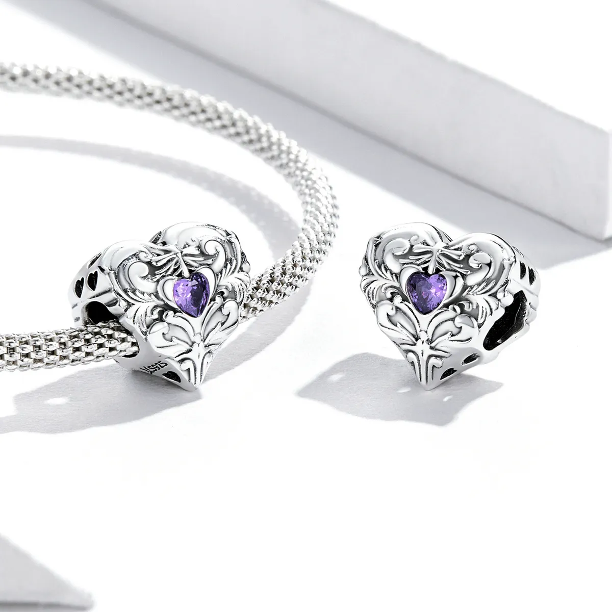 Pandora Style Retro Heart Charm - SCC2158