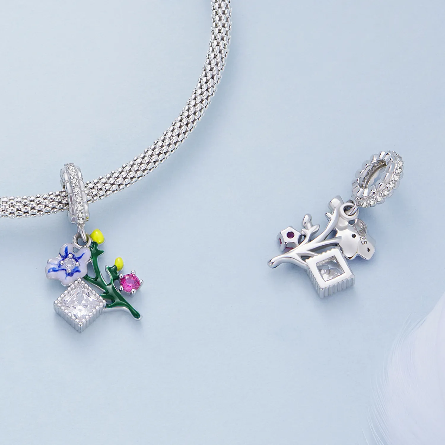 Pandora Style Flowers Dangle - BSC645