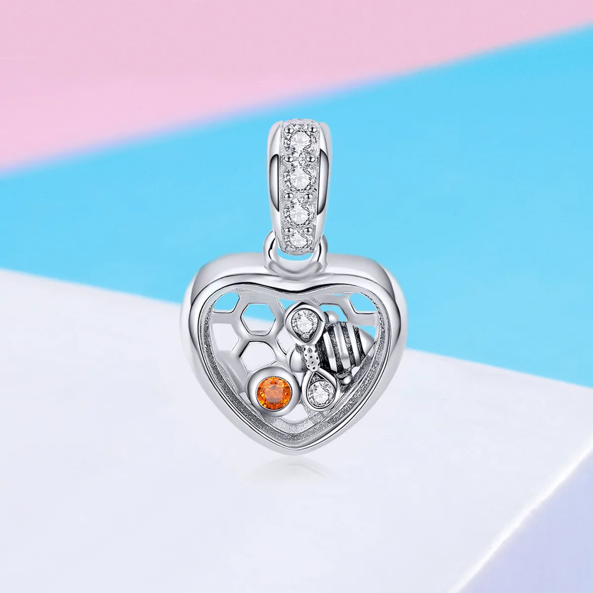 Pandora Style Hive Love Dangle - SCC870