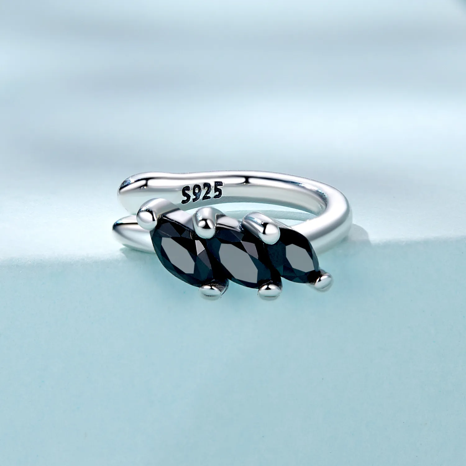 Pandora Style Black Zircon Ear clip - SCE1508