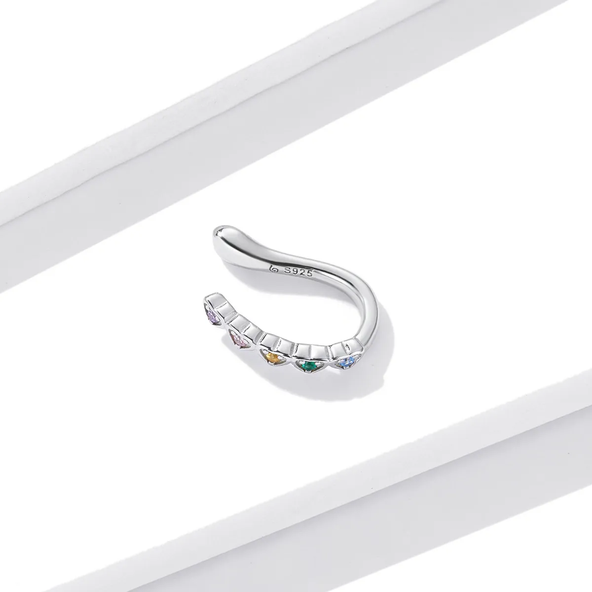 Pandora Style Rainbow Heart Ear clip - BSE573