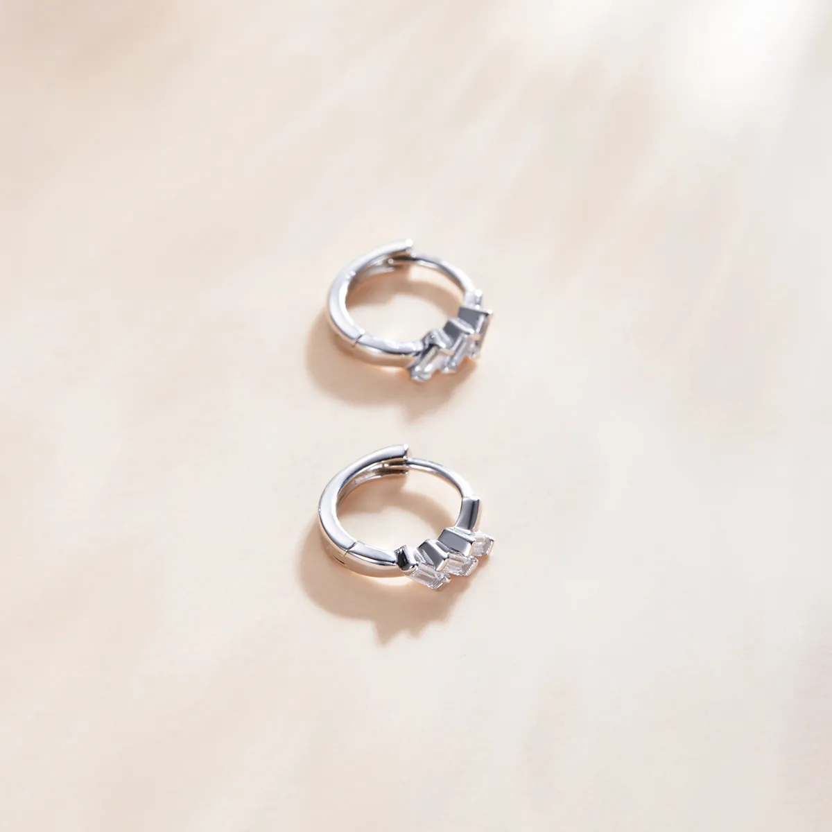 Pandora Style Box Hoop Earrings - SCE1037