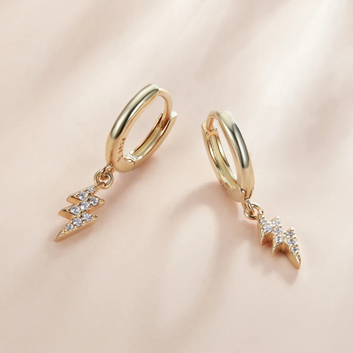 Pandora Style Shine Lightning Hoop Earrings - SCE1262