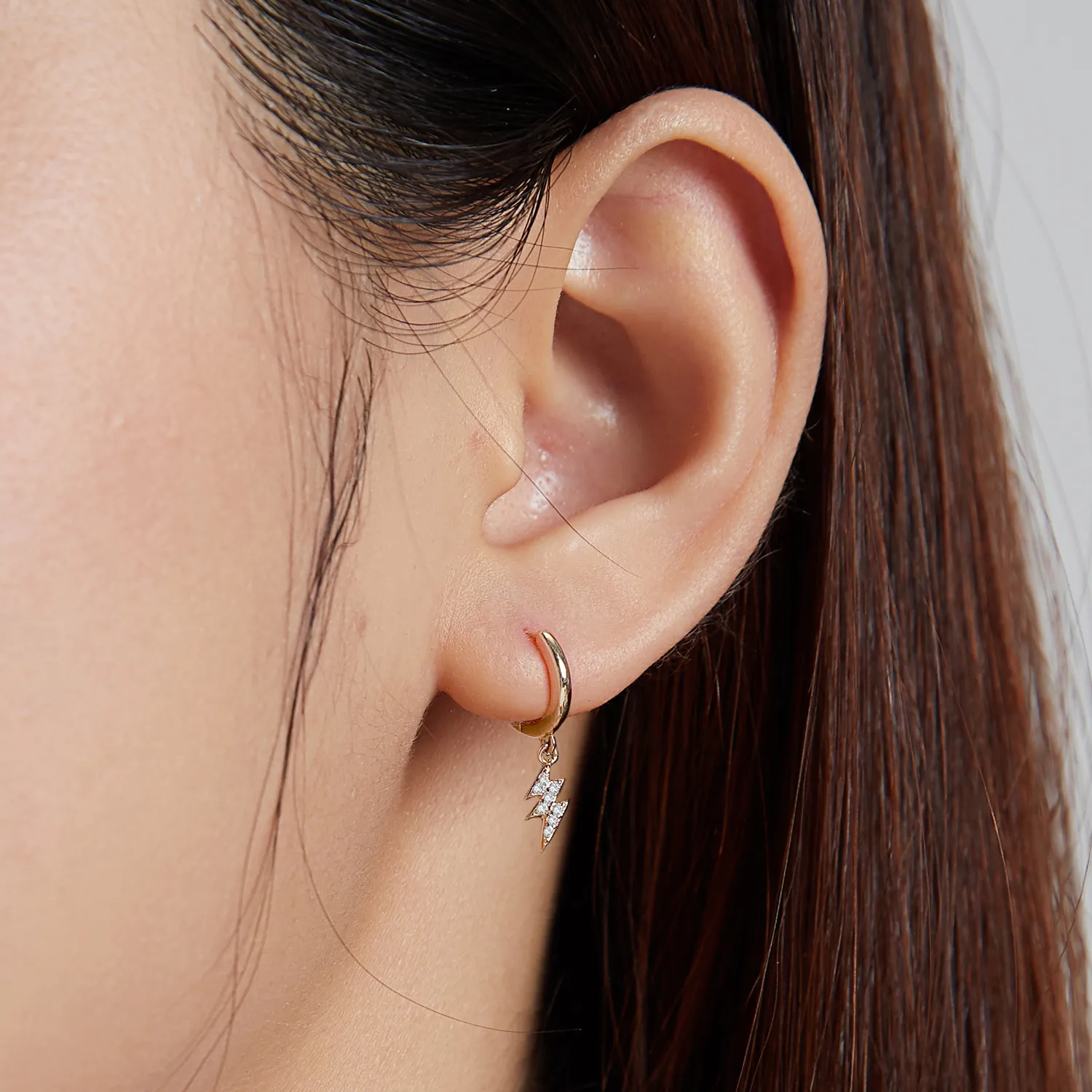 Pandora Style Shine Lightning Hoop Earrings - SCE1262