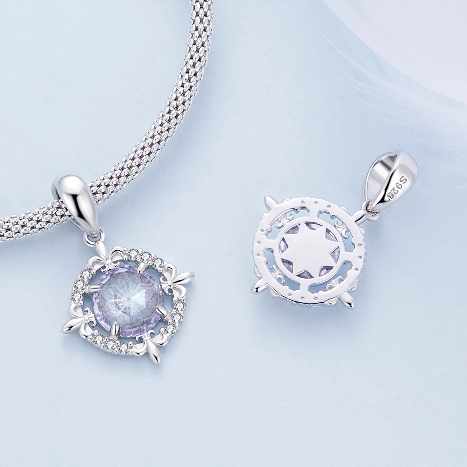 Pandora Style Iris Necklace Pendant - BSC626