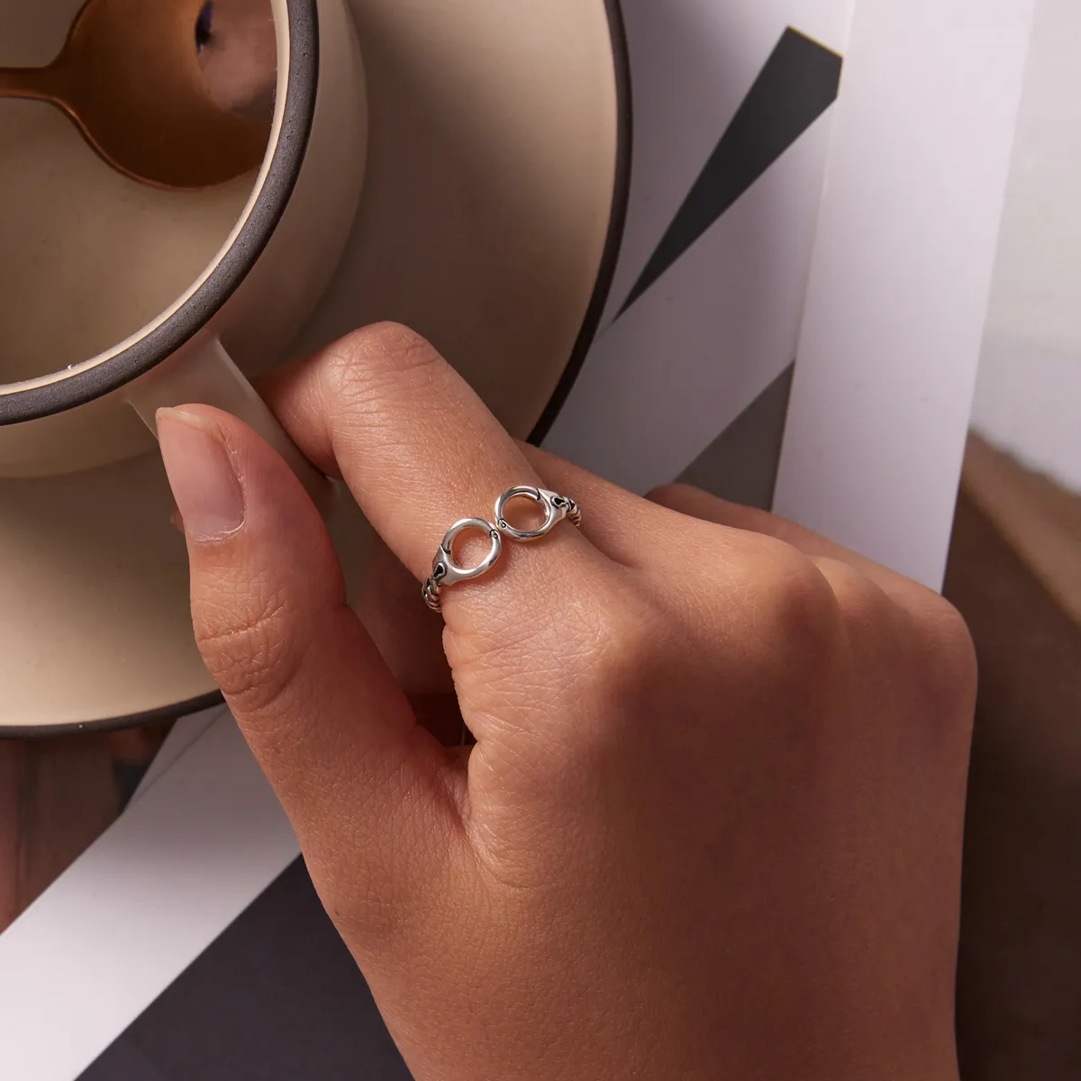 Pandora Style Creative Handcuffs Open Ring - SCR791