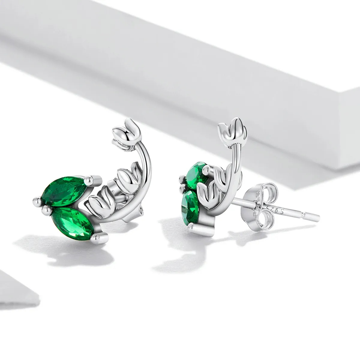Pandora Style Bell Orchid Stud Earrings - SCE1363
