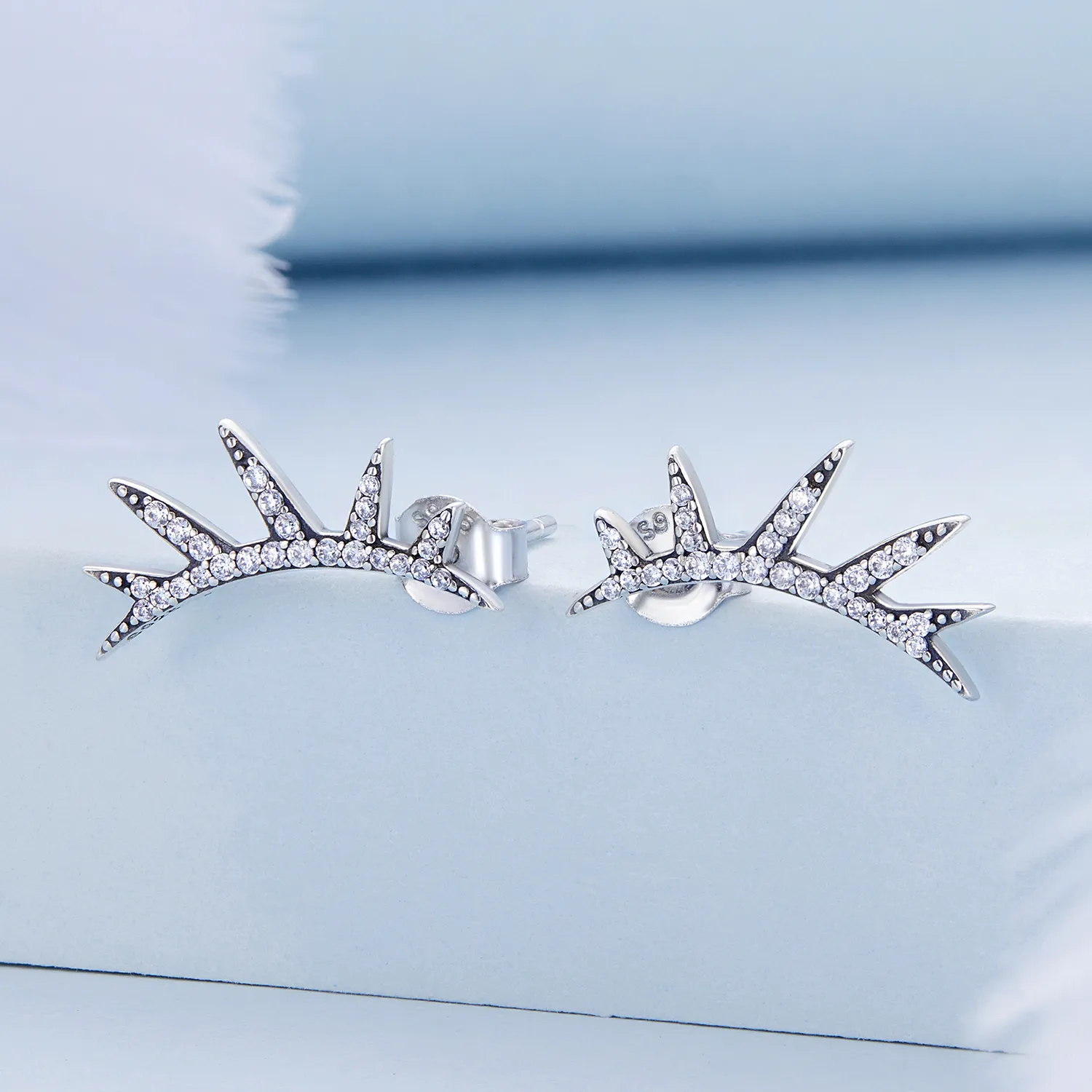 Pandora Style Eyelash Stud Earrings - BSE681