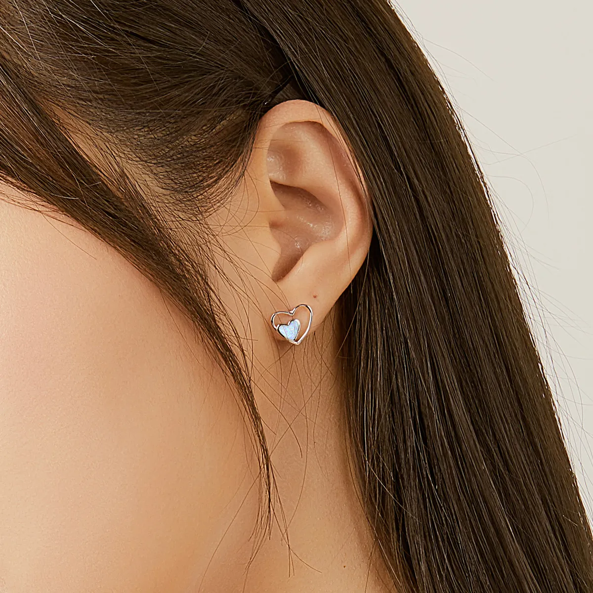 Pandora Style Heart Center Stud Earrings - SCE858