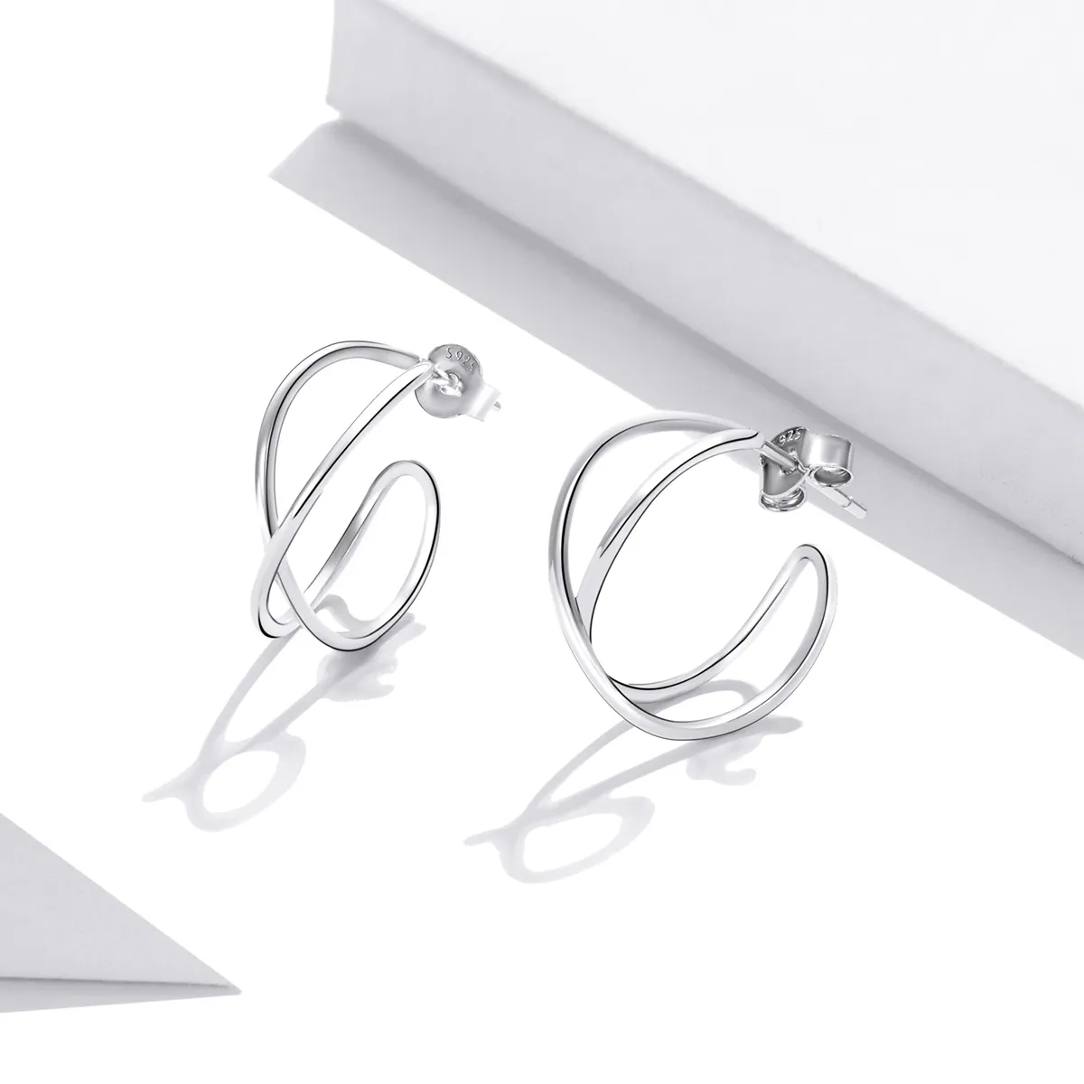 Pandora Style Intertwined Love Stud Earrings - SCE1195